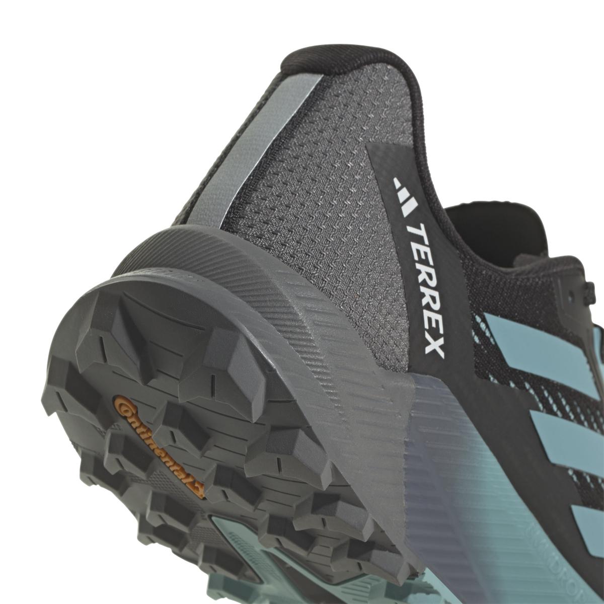 product/a/d/adidas_hr1140_9_footwear_photography_detail_view_2_white_000.jpg