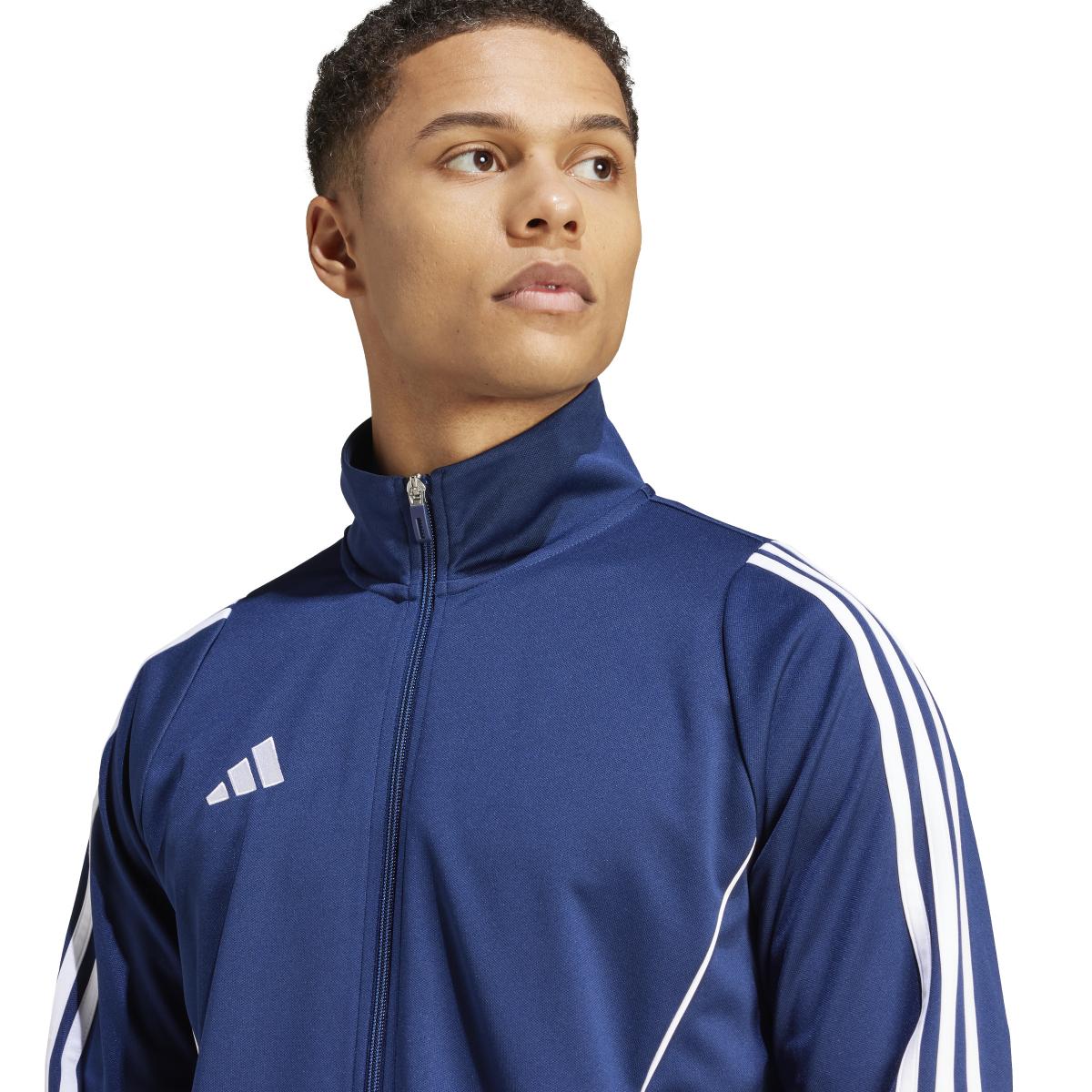 product/a/d/adidas_ir7498_10_apparel_on_model_detail_view_2_white.jpg