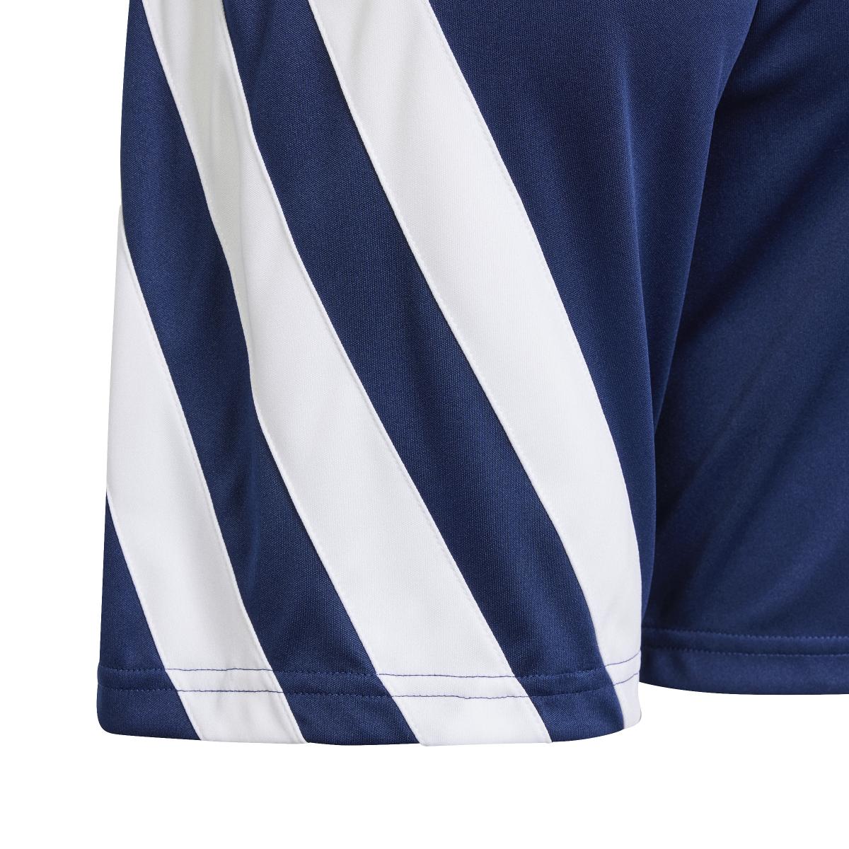 product/a/d/adidas_it5660_6_apparel_photography_detail_view_3_white.jpg