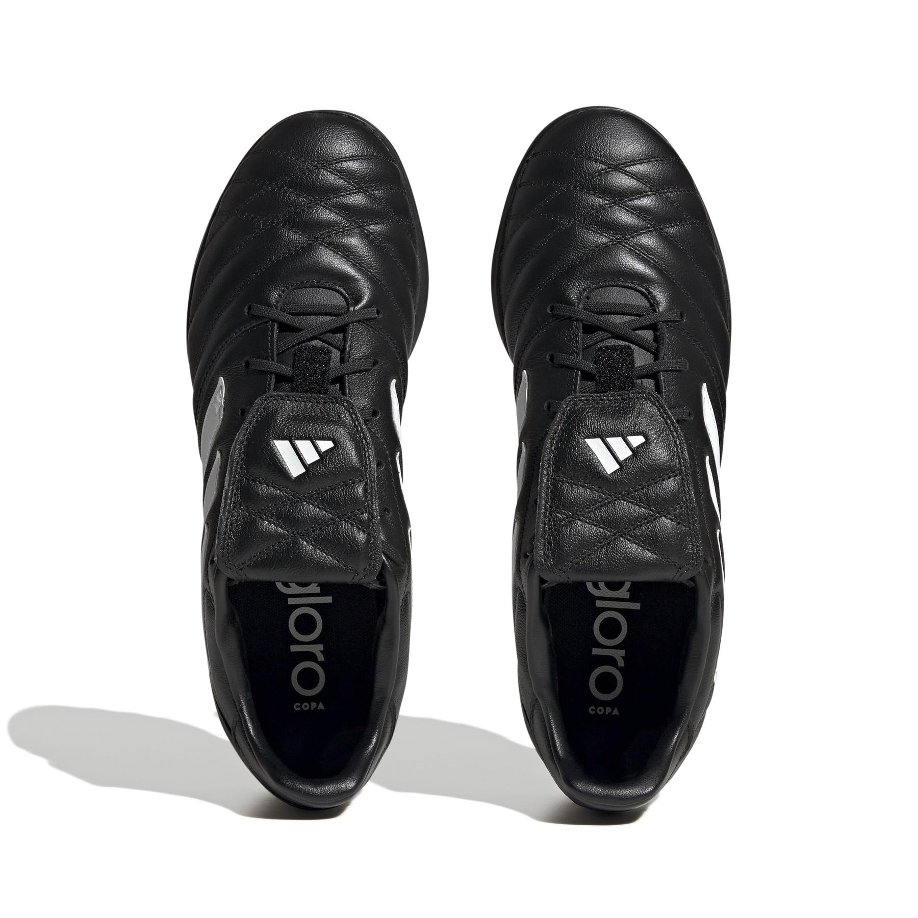 product/a/d/adidas_fz6121_2_footwear_photography_top_portrait_view_white_000.jpg