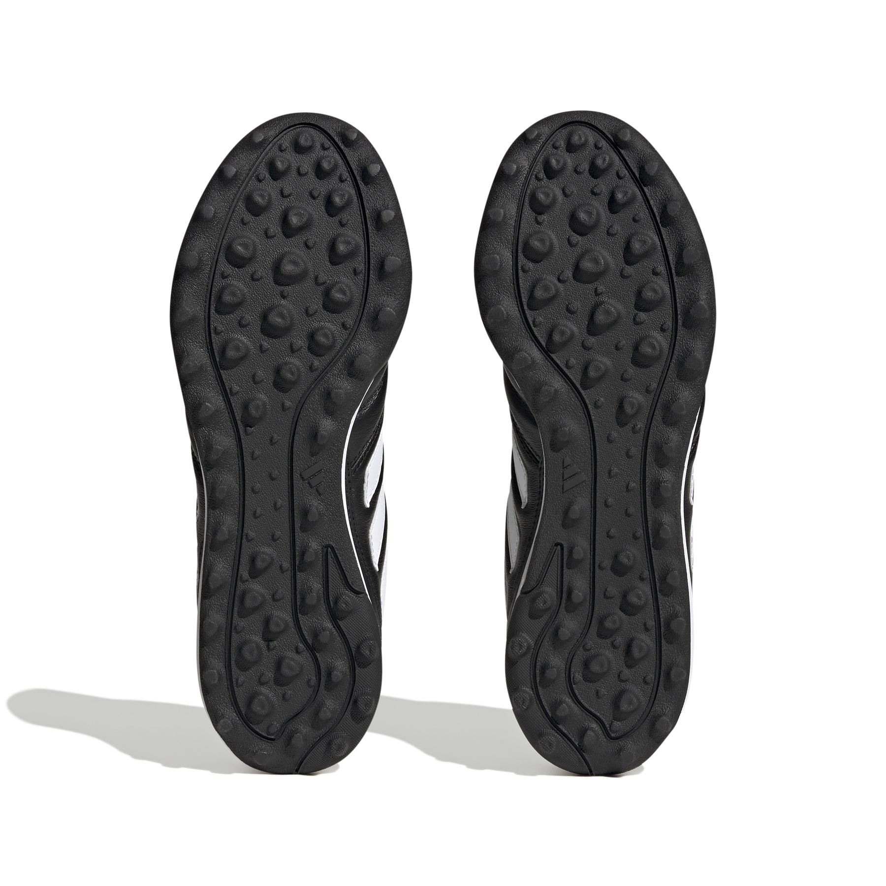 product/a/d/adidas_fz6121_3_footwear_photography_bottom_view_white_000.jpg