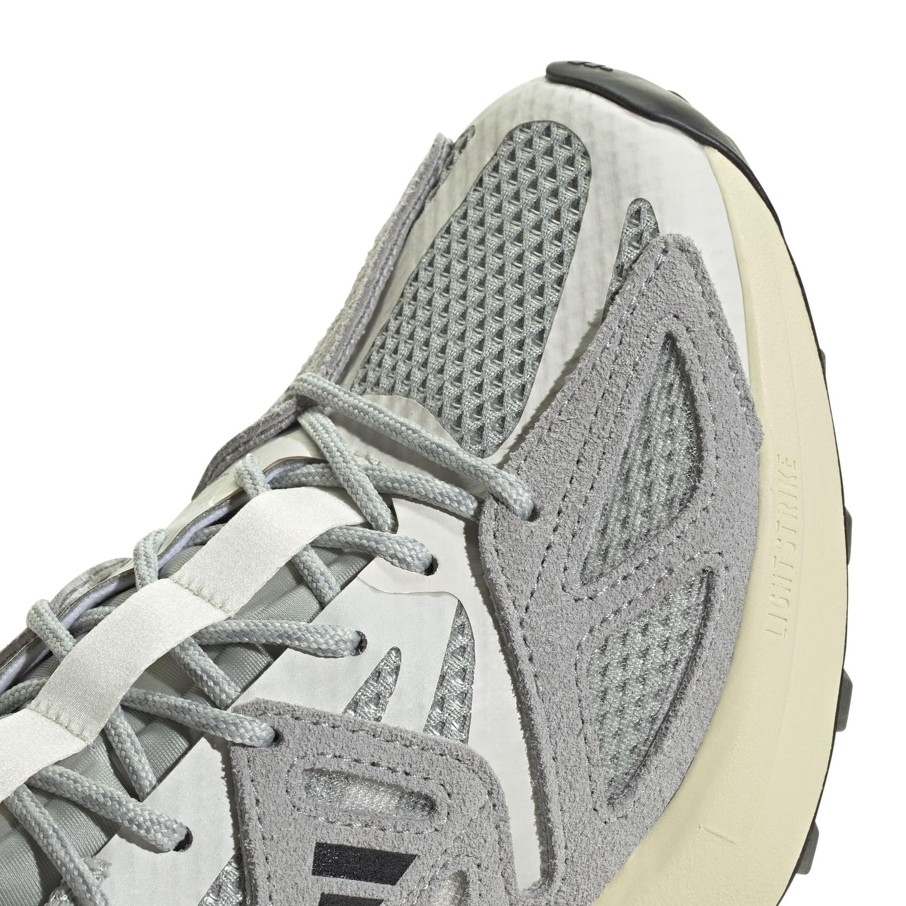 product/a/d/adidas_jr5613_8_footwear_photography_detail_view_1_white-nw091725.jpg