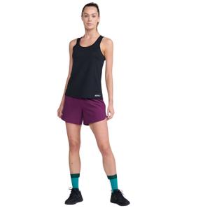wr6928a-blk-srf-aerodynamisches-tanktop-damen-2xu-aero-black-silver-reflective