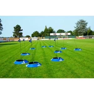 fge02-set-aus-10-fussballgolfzielen-mit-meilenstein-und-flaggen-powershot-blau-weiss-tu