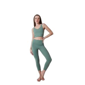 leg74-leggings-damen-onamaste-mantra-olivgrun