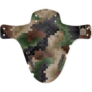fe-s093-vorderer-kotflugel-riesel-design-schlamm-pe-pixel-tarnung-tu