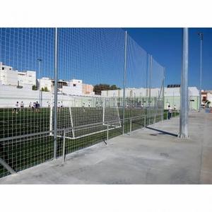 0509012-verzinkte-metallpfosten-fur-schutznetz-ohne-verankerung-softee-equipment-7-m-weiss-tu
