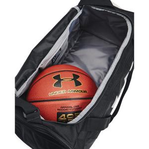 product/u/n/under-armour_1369222-001_3.jpg